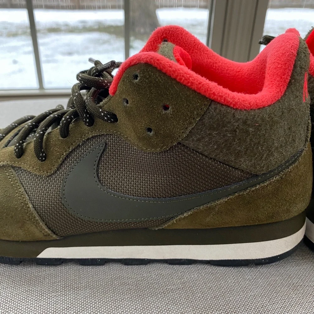 Nike MD Runners 2 Mid size 13 - Picture 8 of 8